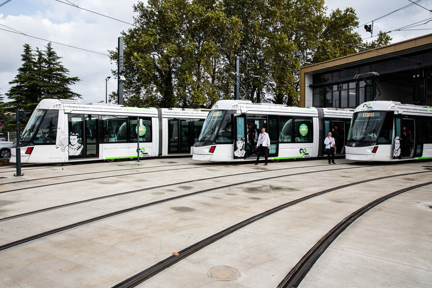 Avignon Tram Line Opens with Alstom Citadis X05 Trams